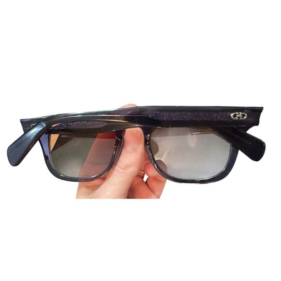 New Auth Salvatore Ferragamo Blue Frame Gancini Sunglasses 49mm - Picture 5 of 10
